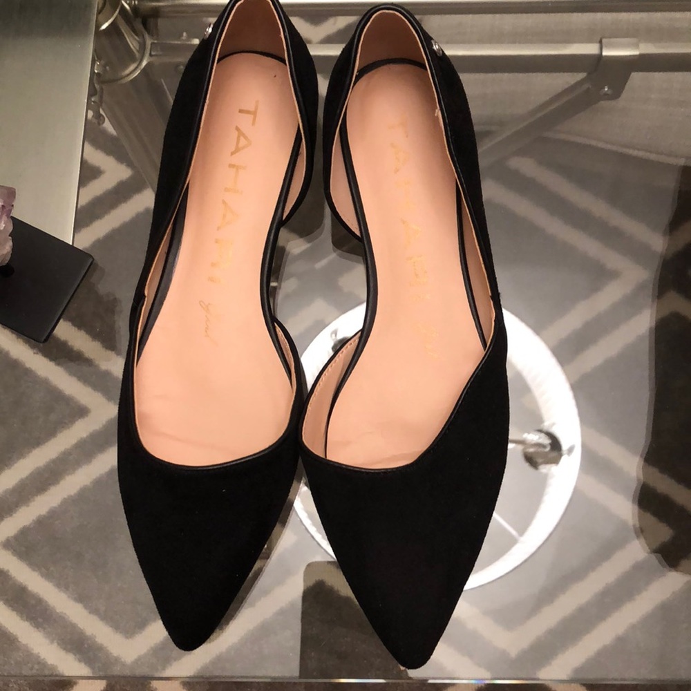 Tahari Girl Flats